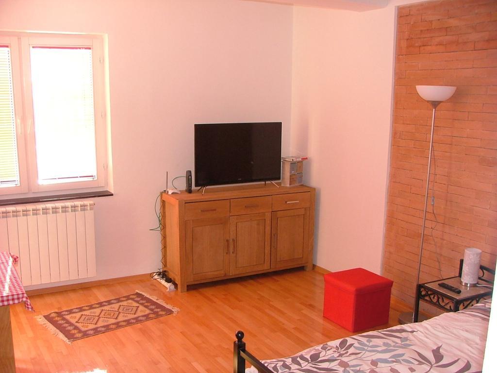 Risto'S Apartment Skopje Eksteriør bilde